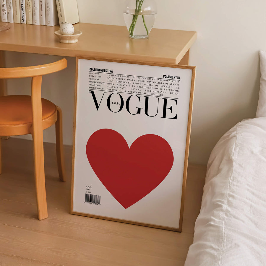 Vogue Heart Print